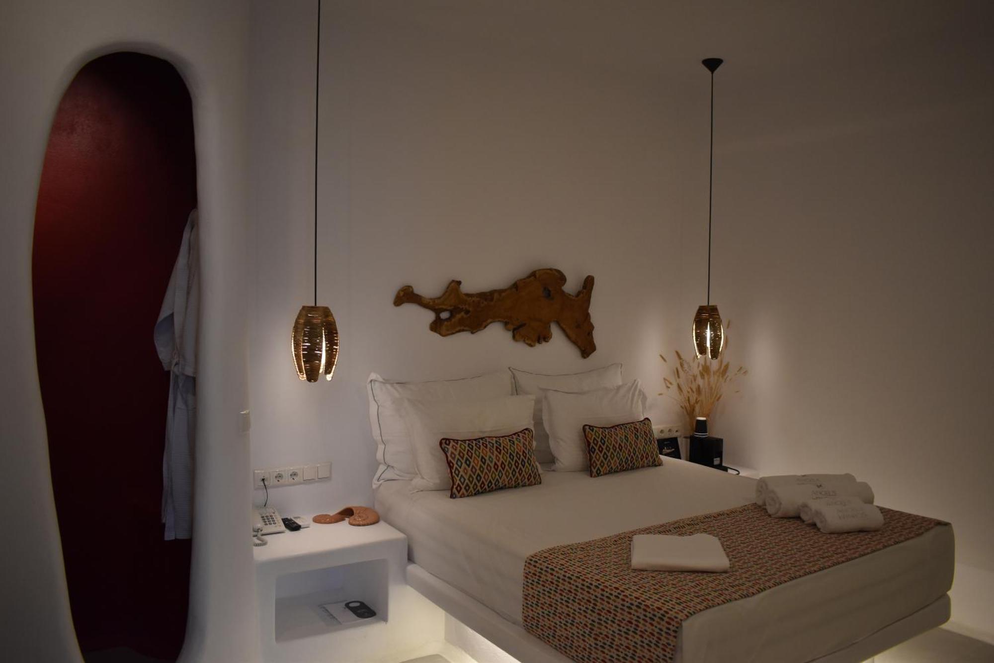 Angels Pillow Luxury Boutique Residence - Adults Only Науса Екстер'єр фото